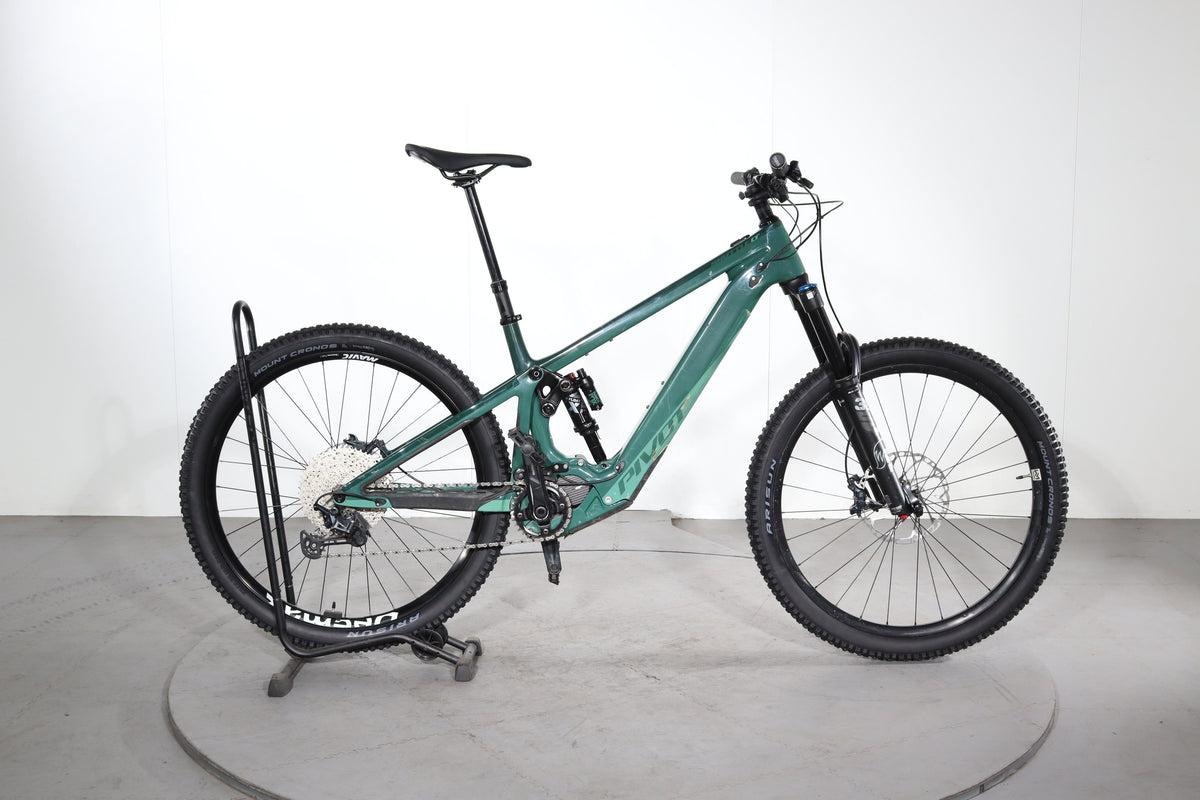 Pivot Shuttle LT Ride XT 2024