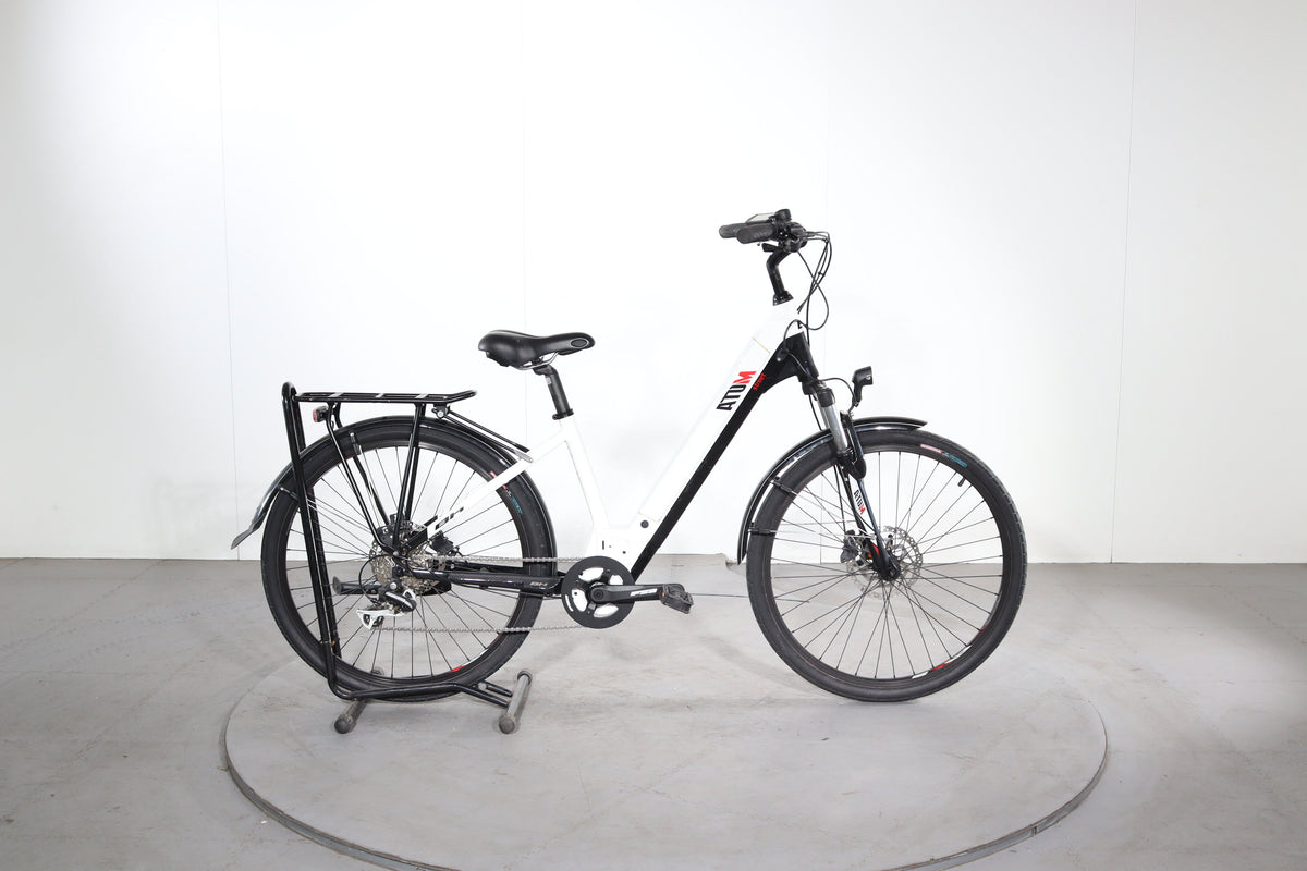 BH Atom Street 2020