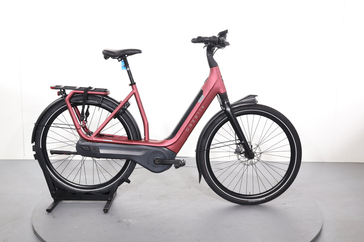 Gazelle AVIGNON C8 2024