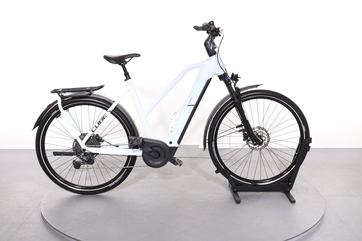 Cube Kathmandu Hybrid One 600 2025