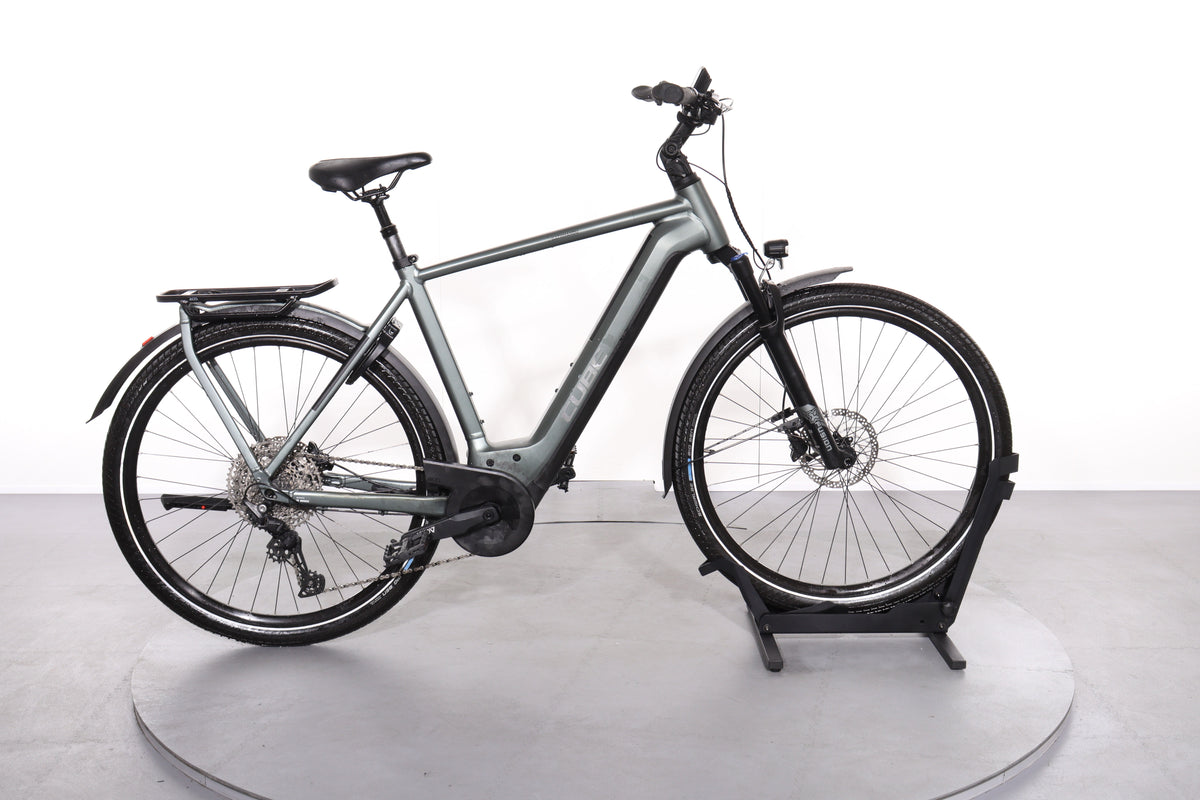 Cube Kathmandu Hybrid Pro 625 2023