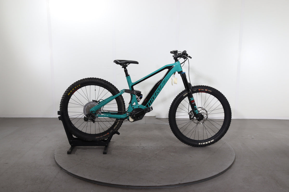 Moustache Samedi 27 Race 8 2019