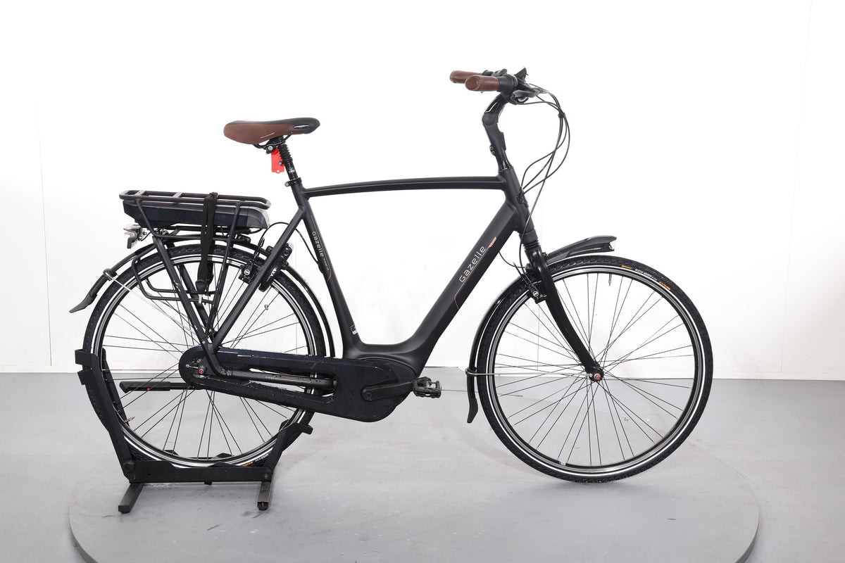 Gazelle Orange C8 HMB 2022