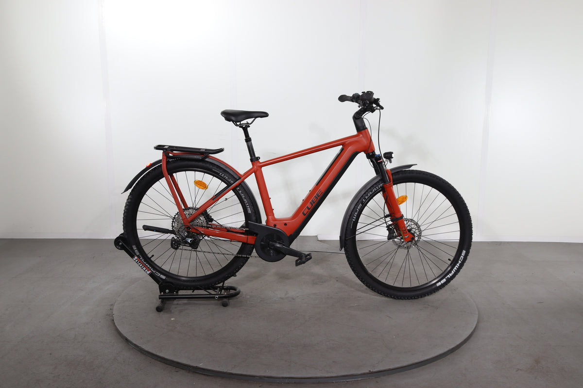 Cube Kathmandu Hybrid Exc 2023