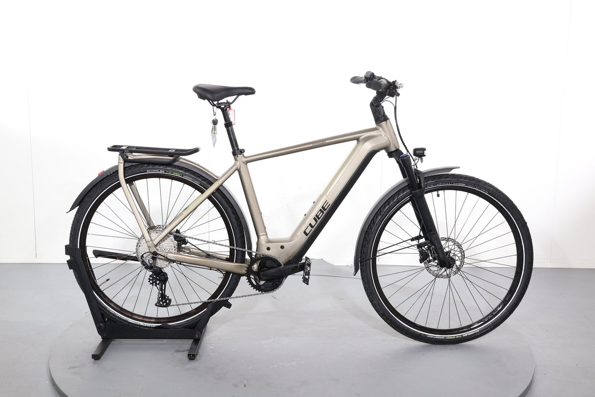 Cube Kathmandu Hybrid Pro 750 2023