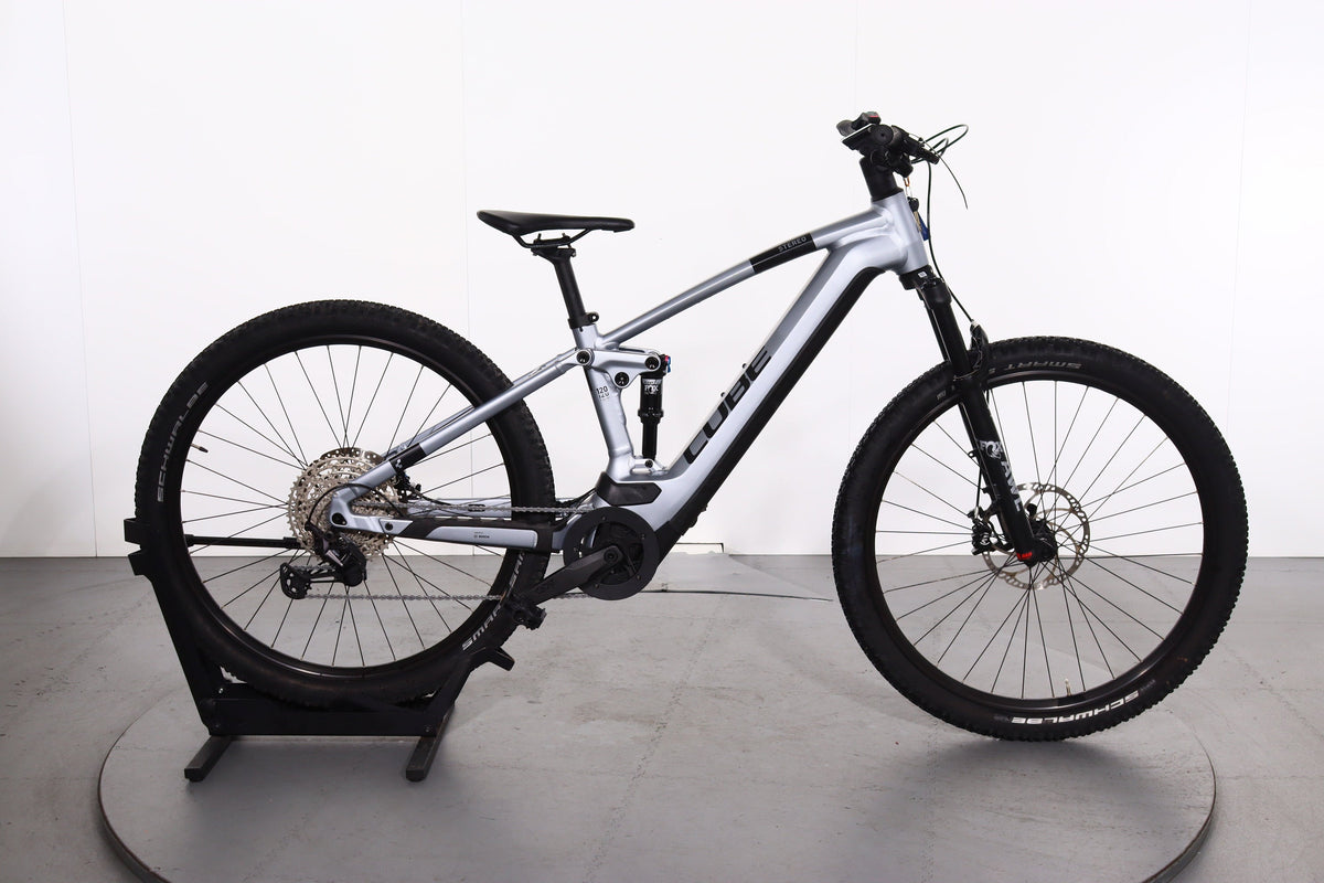 Cube Stereo Hybrid 120 Race 2023