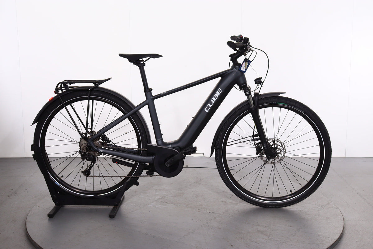 Cube Touring Hybrid One 2023