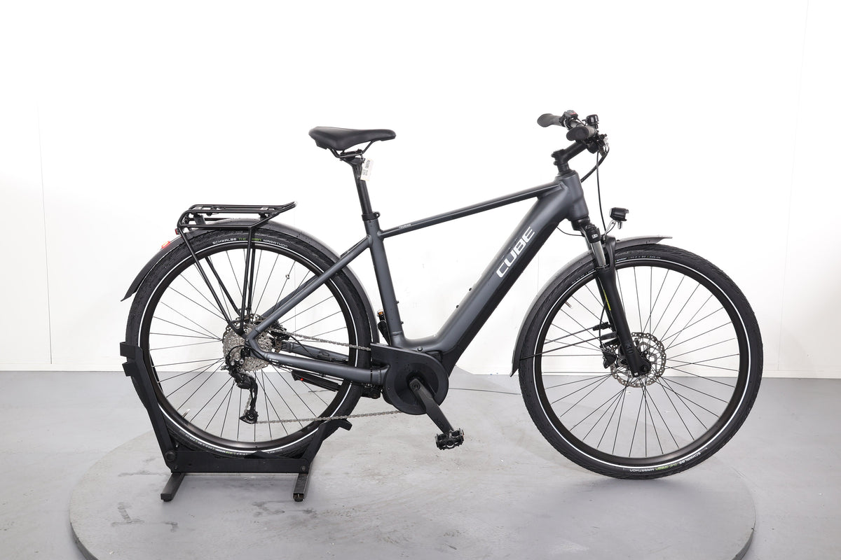 Cube Touring Hybrid One 625 2023