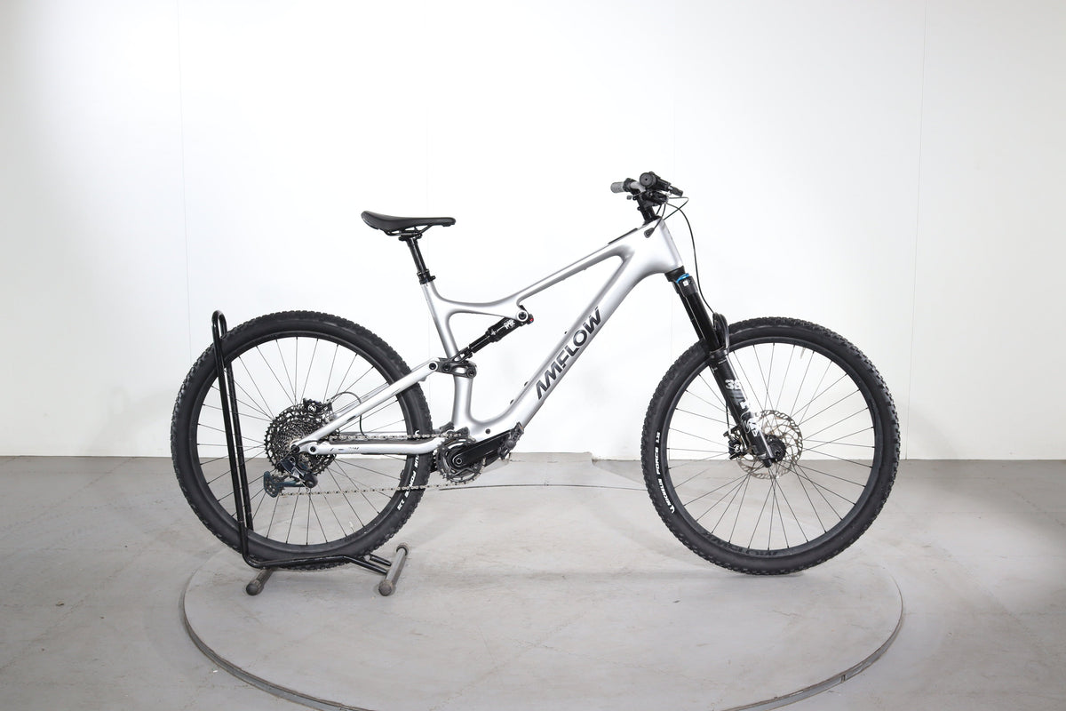 Amflow PL Carbon 2024