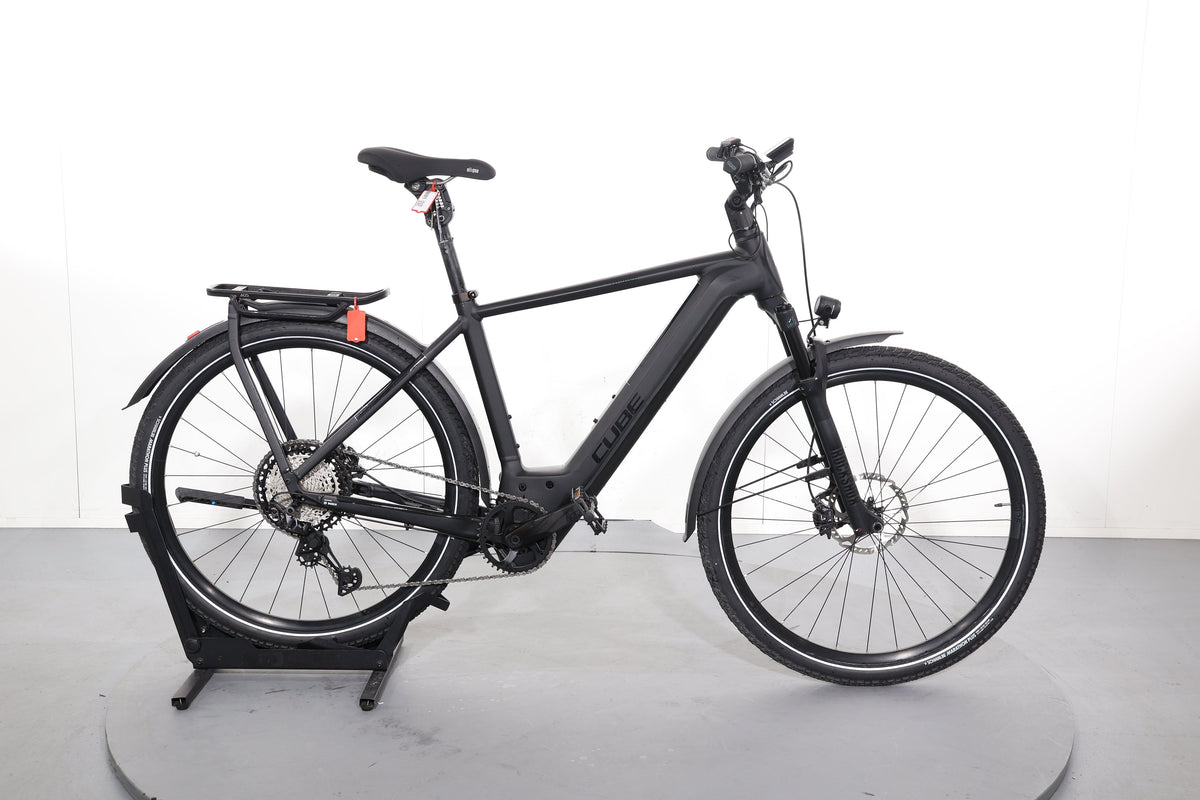 Cube Kathmandu Hybrid SLT 750 2023