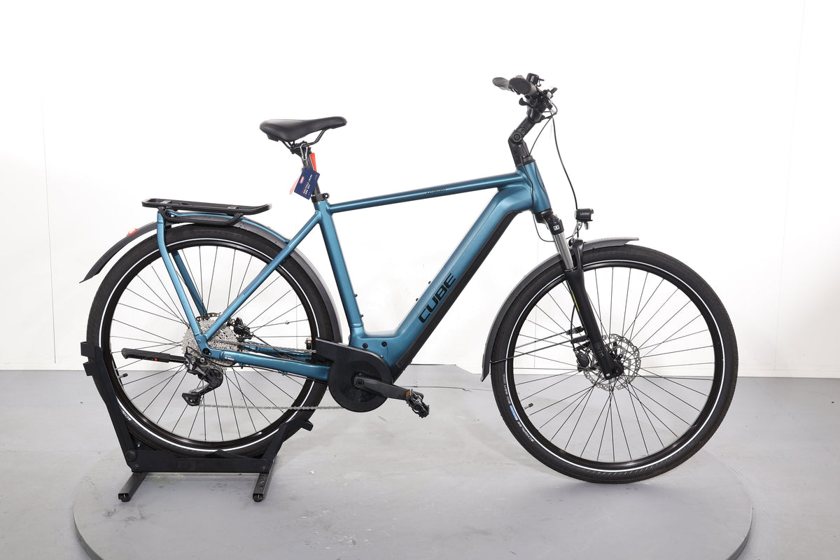 Cube Kathmandu Hybrid One 750 2023