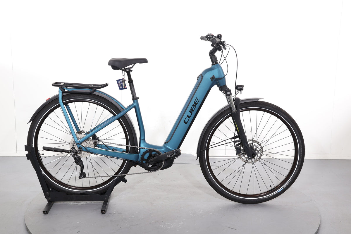 Cube Kathmandu Hybrid One 750 2023