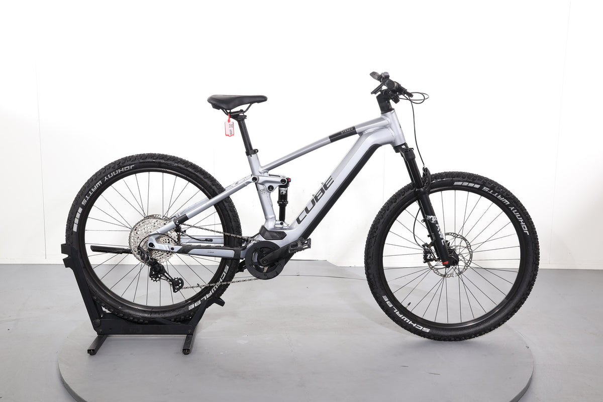 Cube Stereo Hybrid 120 Race 750 2023
