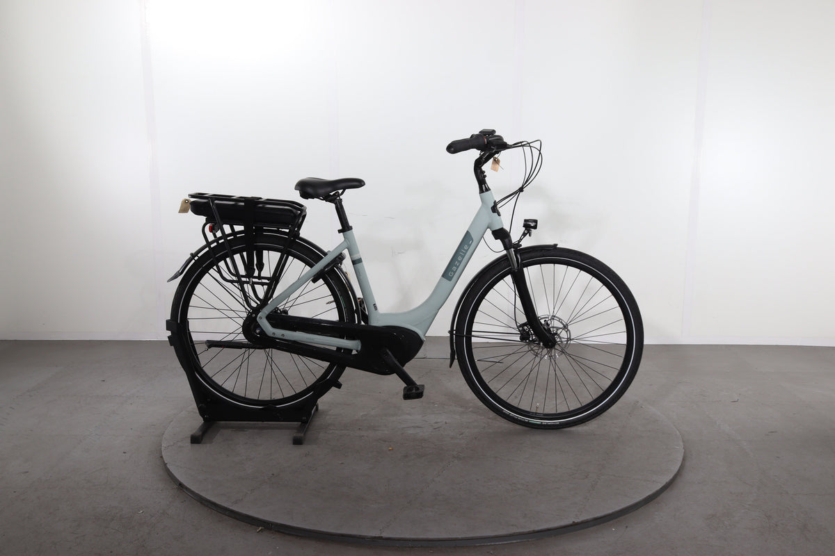 Gazelle Paris C7 2025