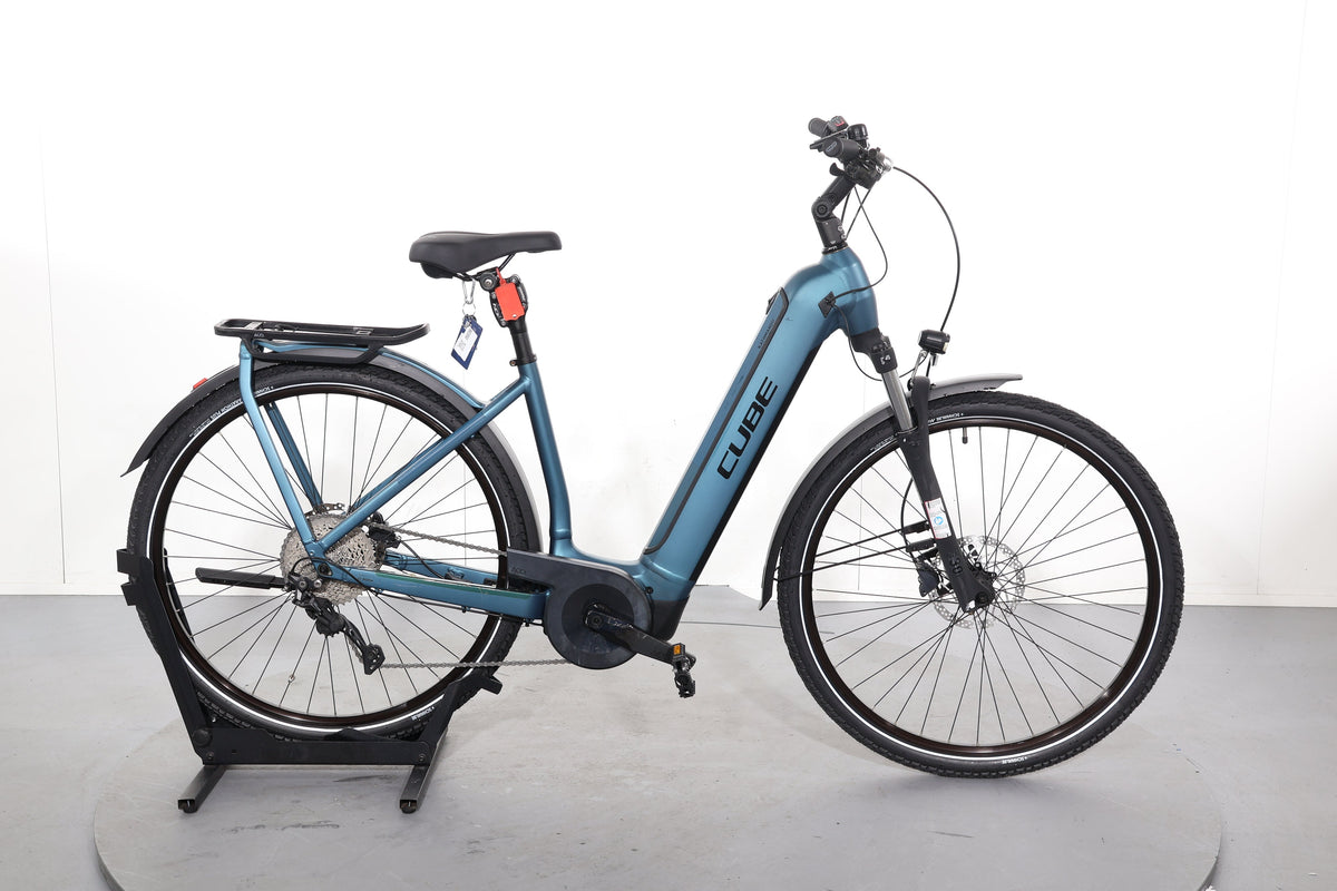Cube Kathmandu Hybrid One 750 2023