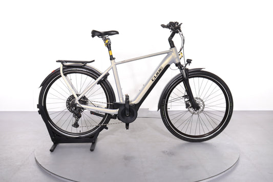 Cube Touring Hybrid Pro 2024