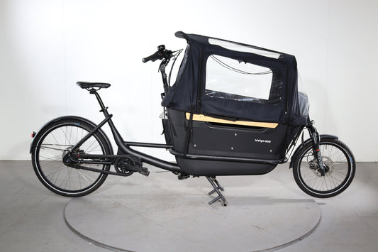 Amsterdam Air Royal Two-Wheeler 2024