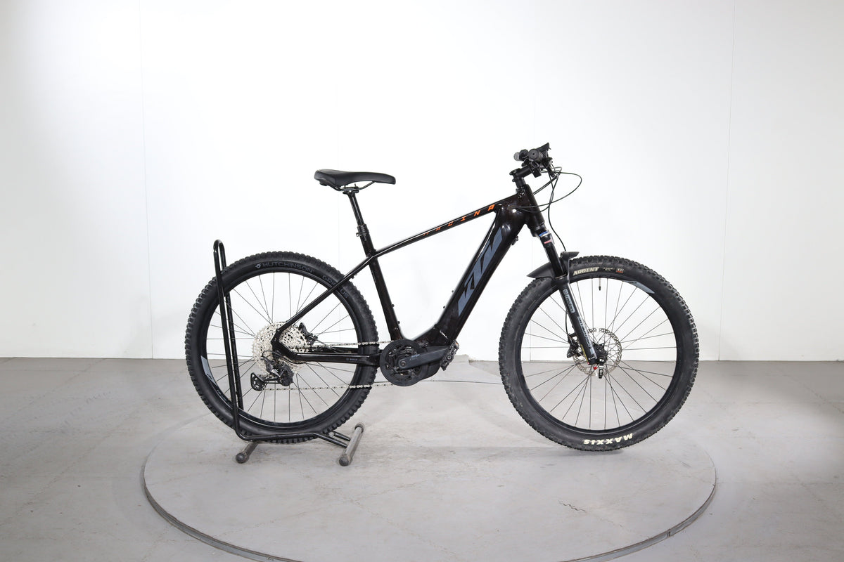 KTM Macina Team 672 2022