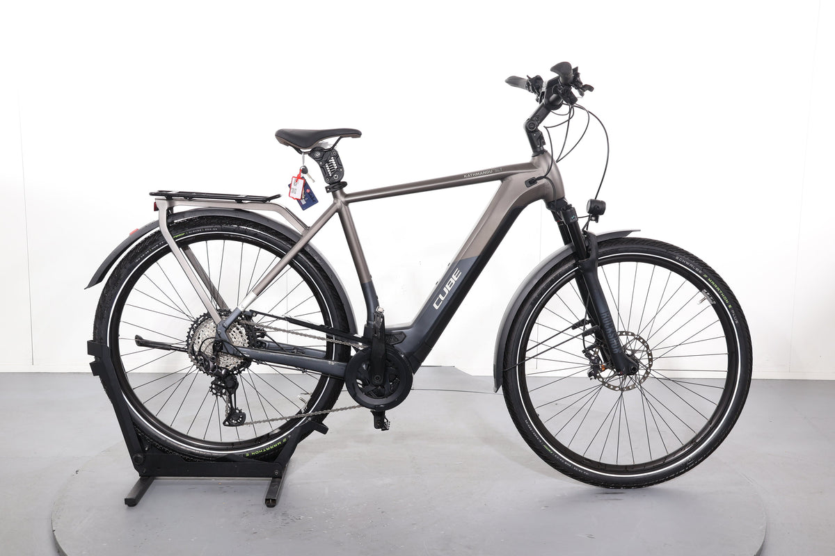 Cube Kathmandu Hybrid Slt 625 2021