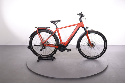 Cube Kathmandu Hybrid Exc 2024