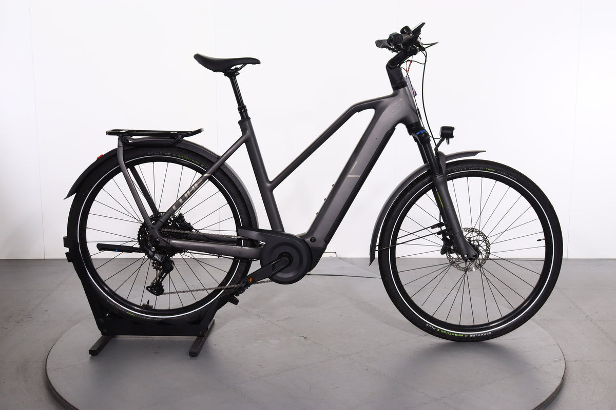 Cube Kathmandu Hybrid Pro 2025
