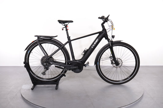 Cube Touring Hybrid Pro 2023