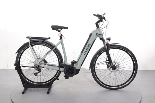 Cube Kathmandu Hybrid One 750 2023