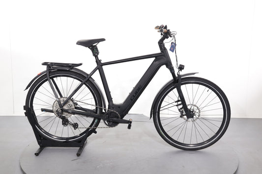Cube Kathmandu Hybrid SLT 750 2023