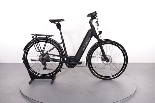 KTM Cento 10 Plus 2023