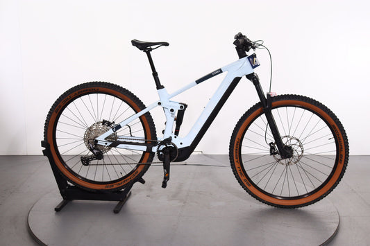 Cube Stereo Hybrid 140 HPC Pro 2023