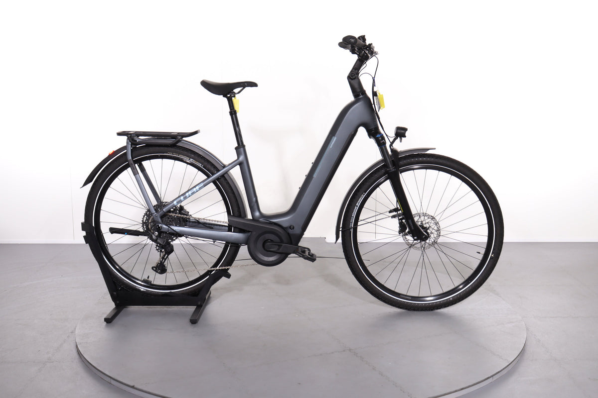 Cube Kathmandu Hybrid One 800 2026