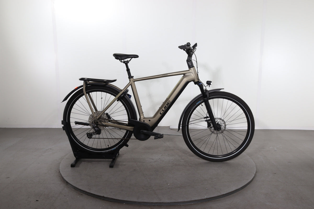 Cube Kathmandu Hybrid Pro 750 2022