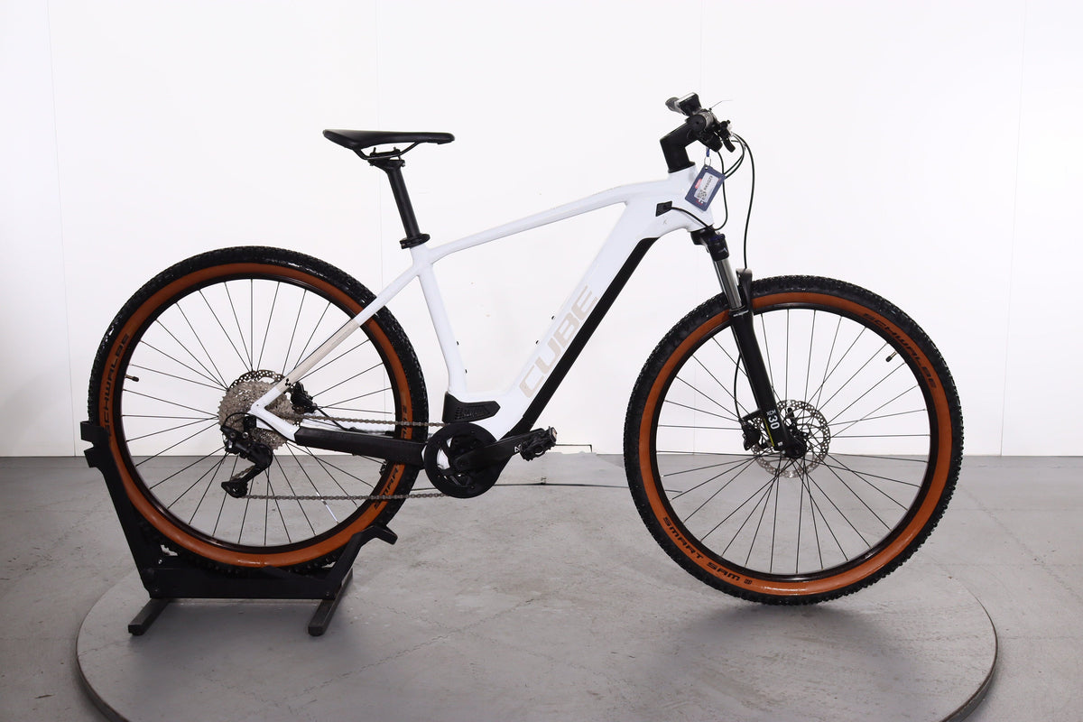 Cube Reaction Hybrid One 2022