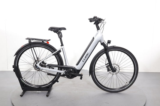 Cube Supreme Hybrid SLX 625 2023