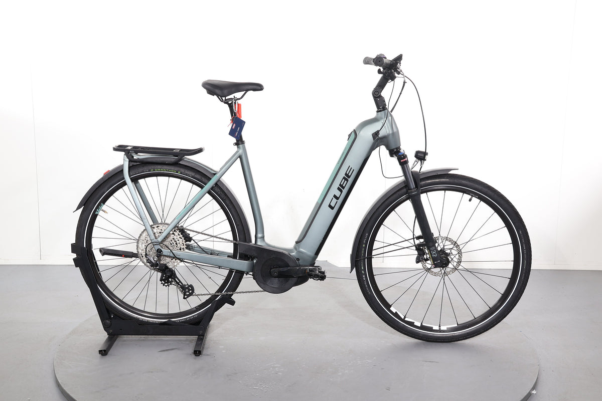 Cube Kathmandu Hybrid EXC 750 2022