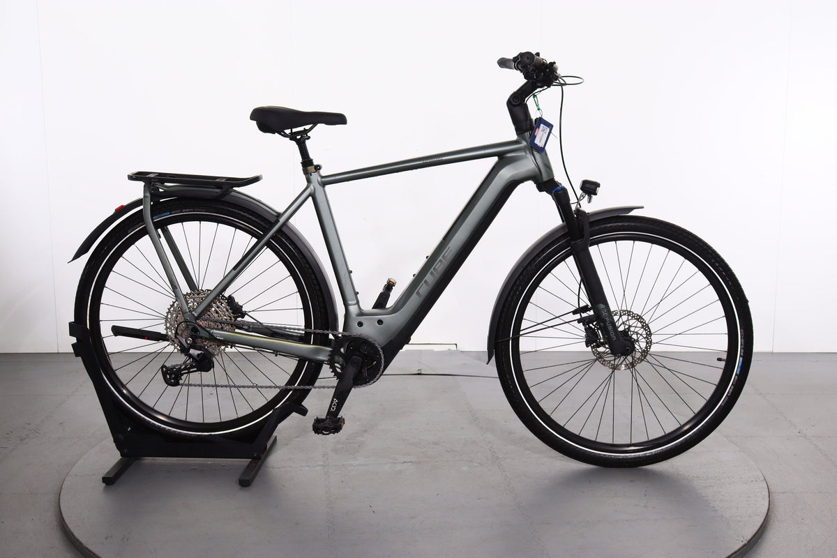 Cube Kathmandu Hybrid Pro 2023